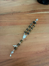 Load image into Gallery viewer, Tiger Eye Open Wrap Bracelet