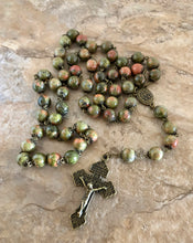 Load image into Gallery viewer, Unikite Stone