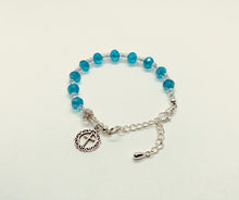 Load image into Gallery viewer, Margot Cross In Circle Bracelet