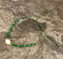 Load image into Gallery viewer, Green Crystal Thread Bracelet