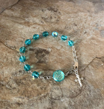 Load image into Gallery viewer, Glass Bracelets