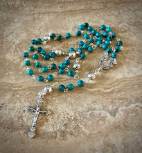 Load image into Gallery viewer, Blue Green Magnesite Turquoise